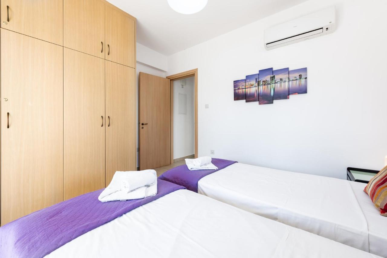 Villa Iris By Ezoria Villas Ayia Napa Bagian luar foto